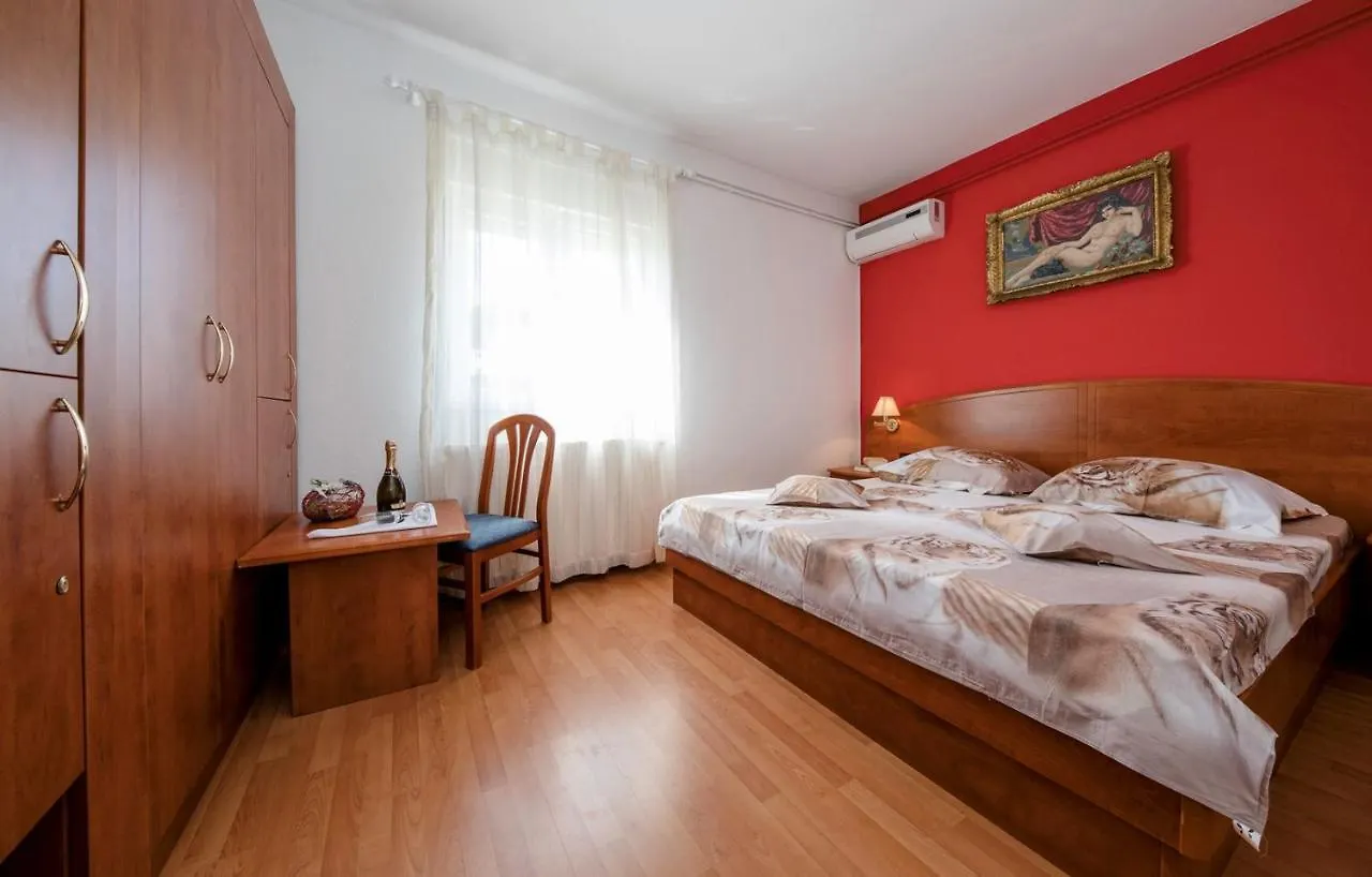 Apartment Dominik 2874 Palit