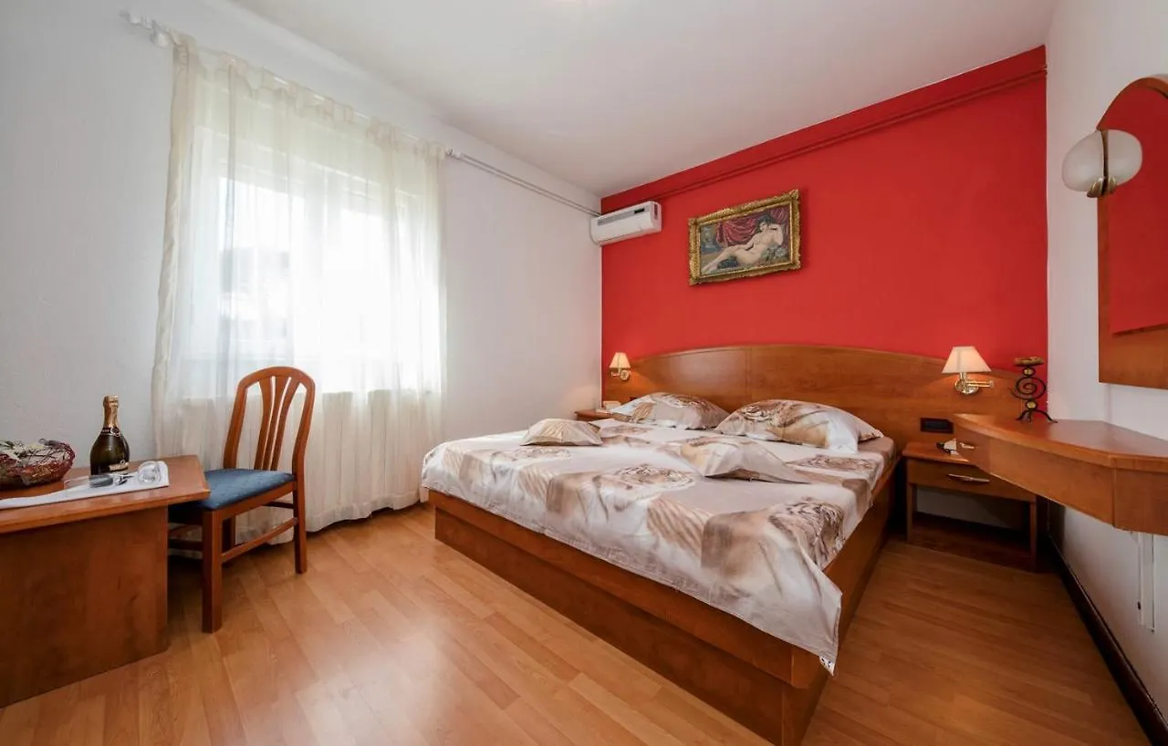 Apartment Dominik 2874 Palit