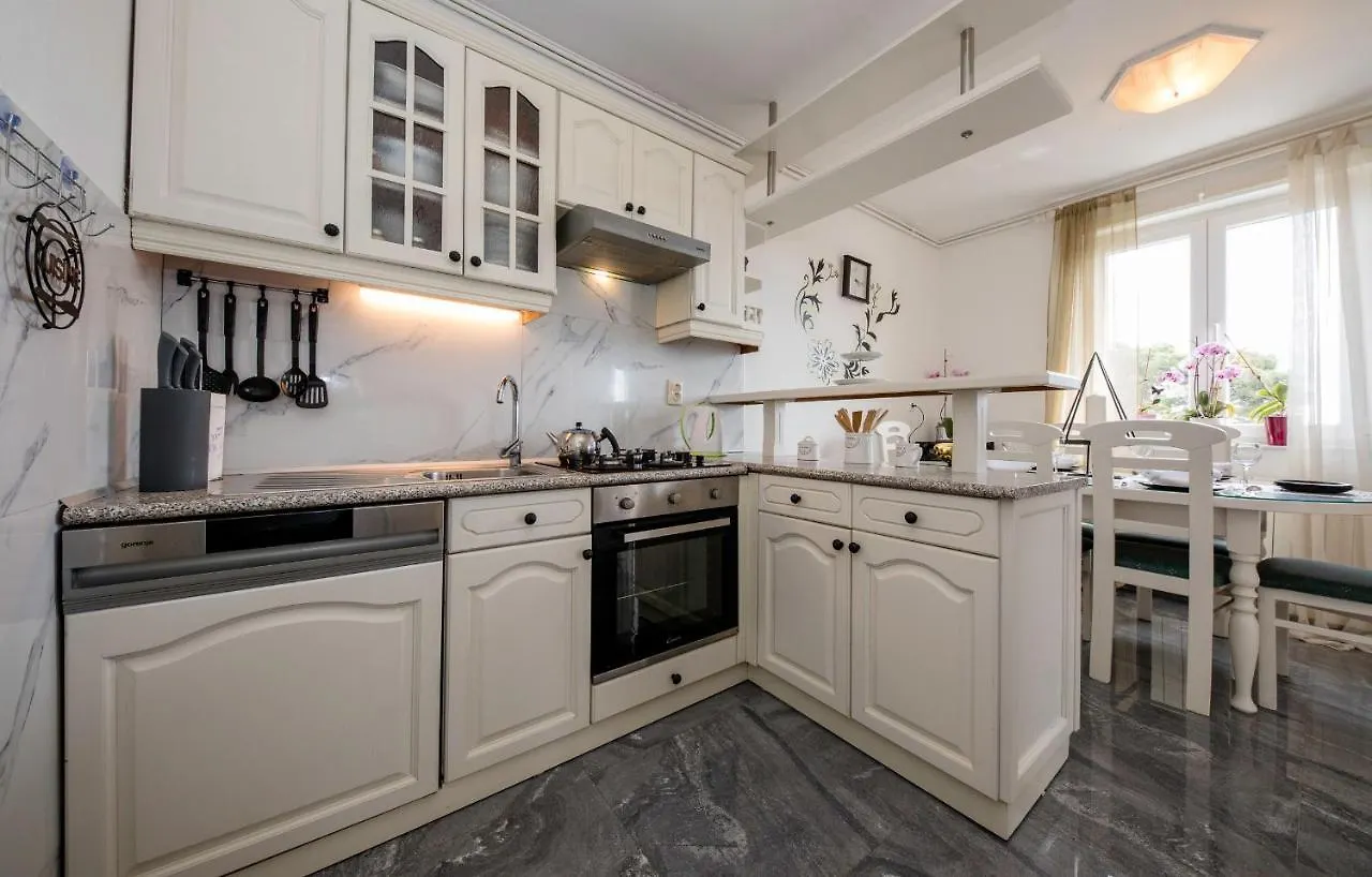 Apartment Dominik 2874 Palit